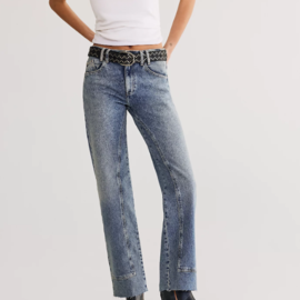 FREE PEOPLE Jean - Risk Taker Mid-Rise Straight