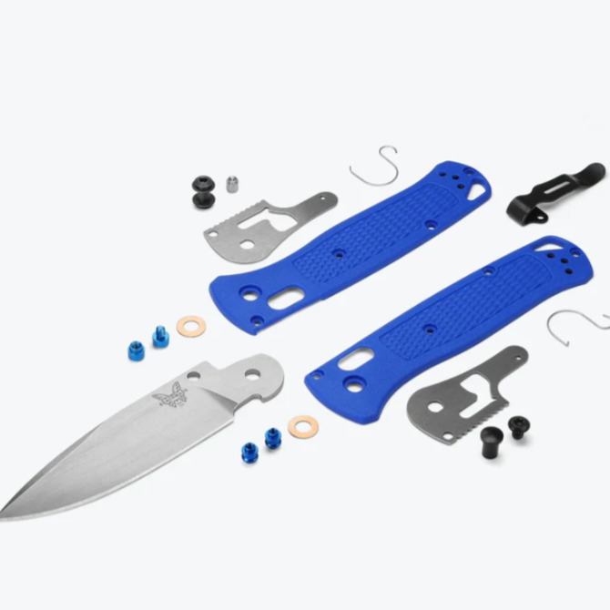 BENCHMADE KNIFE-Bugout Axis Drop Point