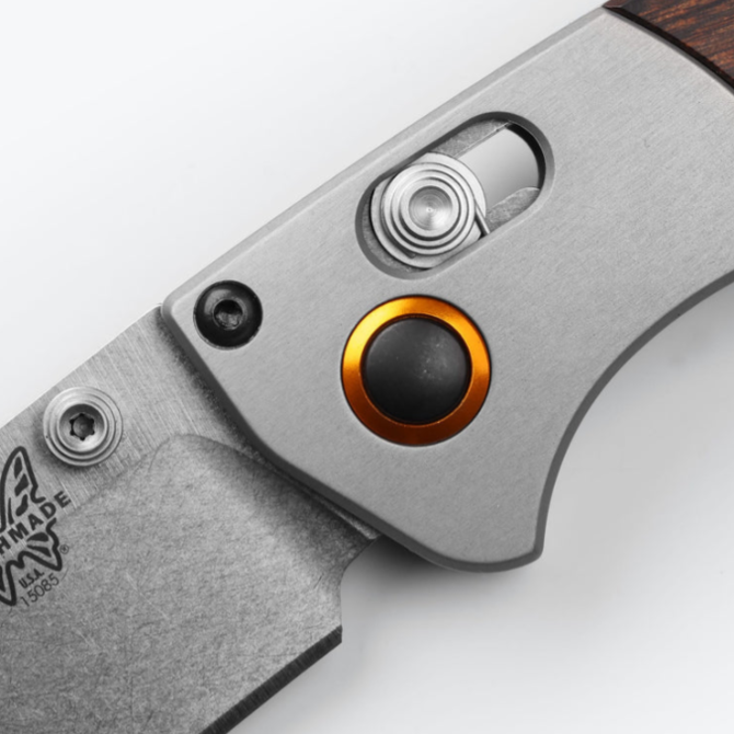 BENCHMADE KNIFE-Mini Crooked River Axis Stud