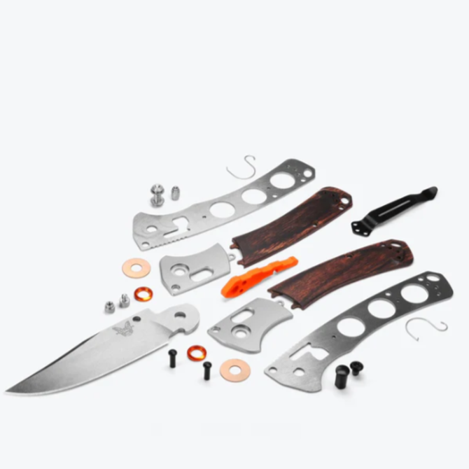 BENCHMADE KNIFE-Mini Crooked River Axis Stud