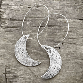 DAPHNE LORNA Earrings - Crescent Moon Matte Silver