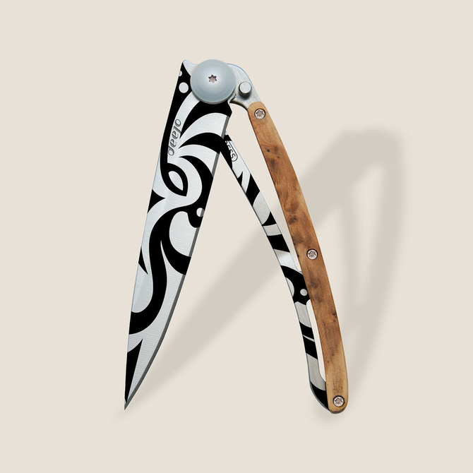 DEEJO KNIFE - Juniper Wood/Tribal