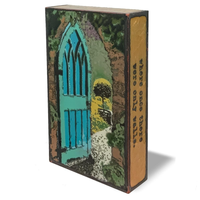 Houston Llew Spiritile - Secret Garden