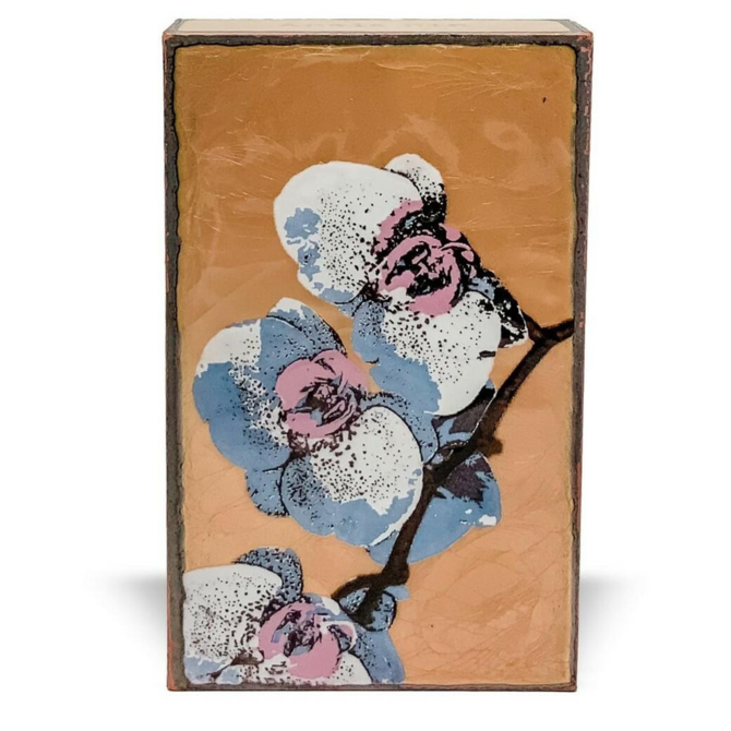 Houston Llew *RETIRED/EXCLUSIVE - Bloom