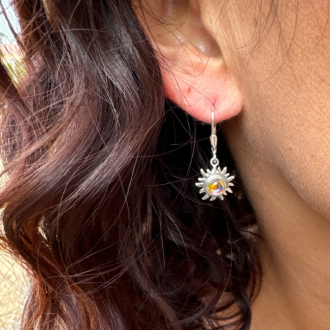 Leightworks Earring - Tiny Polished Fire