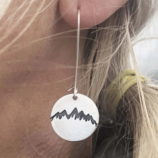 DAPHNE LORNA Earring - Matte Silver Snowcaps