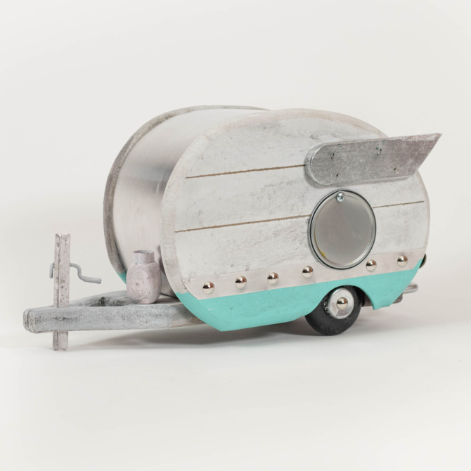 BUD SMOOT Birdhouse - Cozy