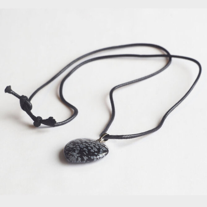 PETER WRIGHT Necklace - Snowflake Obsidian Heart