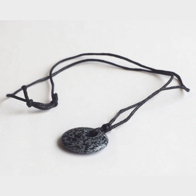 PETER WRIGHT Necklace - Snowflake Obsidian Circle