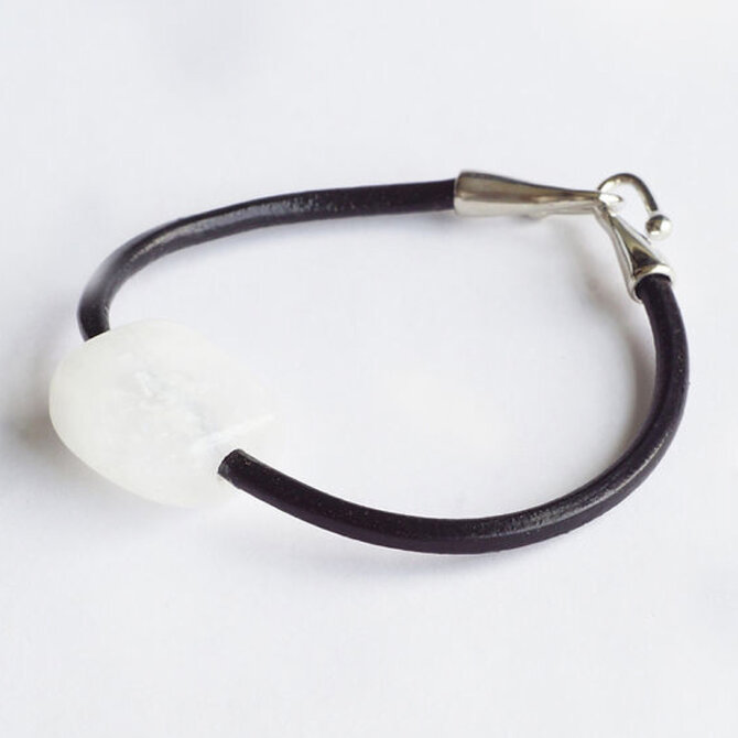 PETER WRIGHT Bracelet - Quartz Clasp