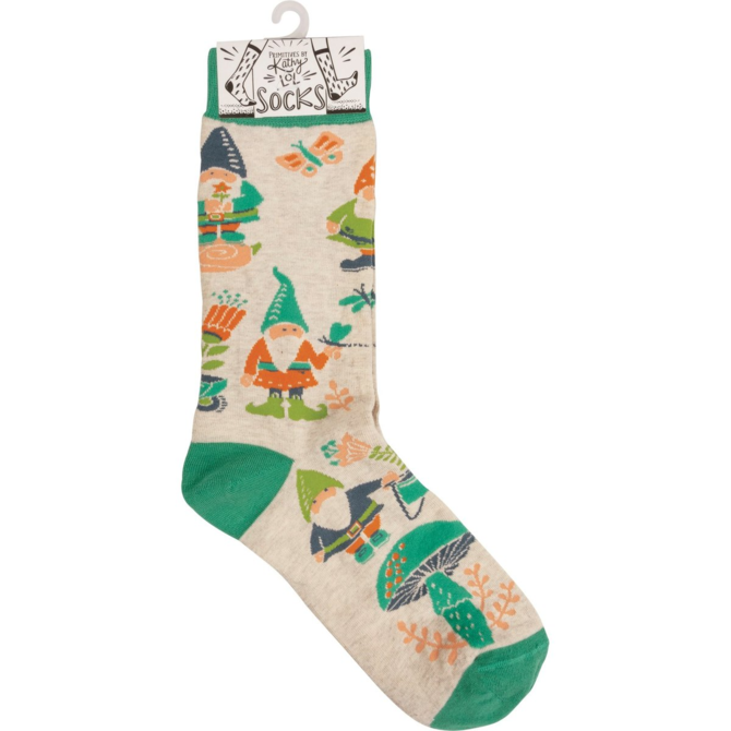 PRIMITIVES BY KATHY SOCKS-GARDEN