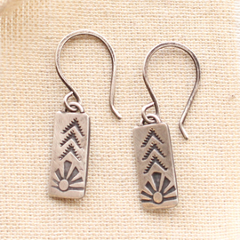 Sarah Deangelo Earring - Mini Sun Bar