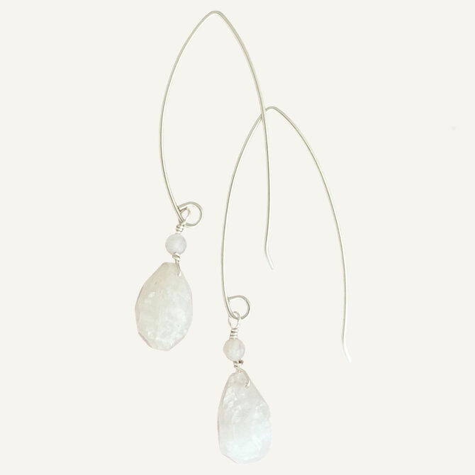 Silver Sparrow Jewelry Earring - Rainbow Moonstone Briolette
