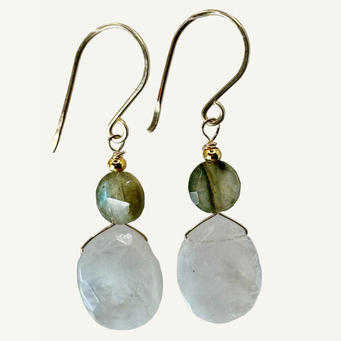 Silver Sparrow Jewelry Earring - Rainbow Moonstone/Labradorite
