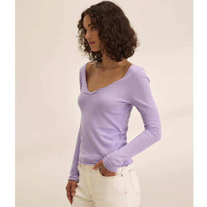 Velvet Top - Noura Long Sleeve V-Neck