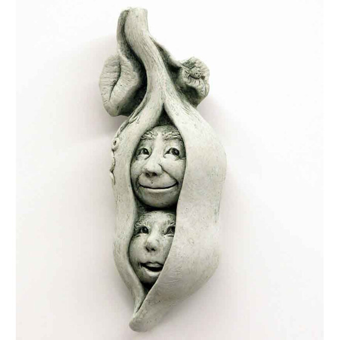 Carruth Studio, Inc. Wall Art - *Two Peas in a Pod