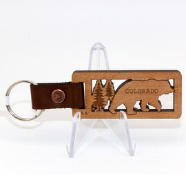 EDO PHOTOGRAPHER KEY CHAIN-BEAR/TREES COLORADO WOOD CUTOUT EDO PHOTOGRAPHER KEY CHAIN-BEAR/TREES COLORADO WOOD CUTOUT