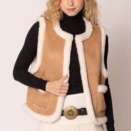 Fashion City Vest - Sherpa/Suede