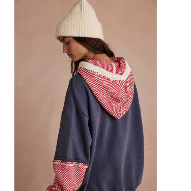 FREE PEOPLE Sweatshirt - Snug Bonnet
