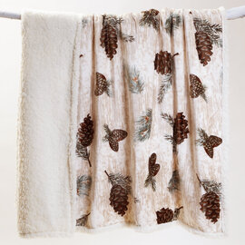 CARSTEN'S INC. Throw - Pinecones