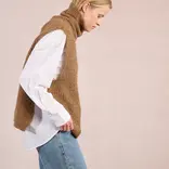 MOLLY BRACKEN Sweater - Sleeveless Knit