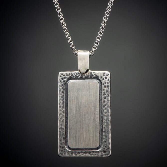 William Henry *N-22" LABRADORITE SHIFT