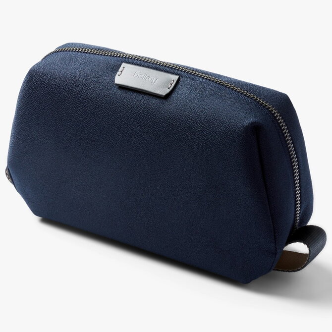 BELLROY *TOILETRY KIT-NAVY