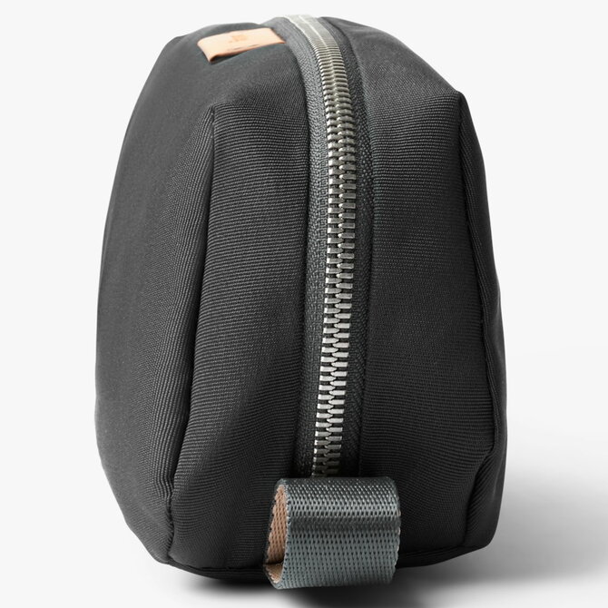BELLROY *TOILETRY KIT-SLATE