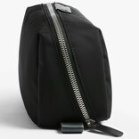 BELLROY *TOILETRY KIT PLUS-BLK