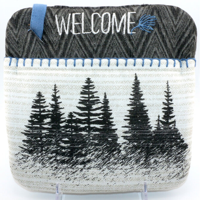Kay Dee Designs Pocket Mitt - Wildwoods Lodge Trees/Welcome