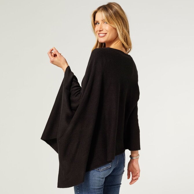 Coco + Carmen (TGB Brands) PONCHO-KIARA LTWT