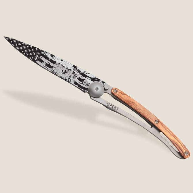 DEEJO KNIFE-TITANIUM/OLIVE WD/BALD EAGLE