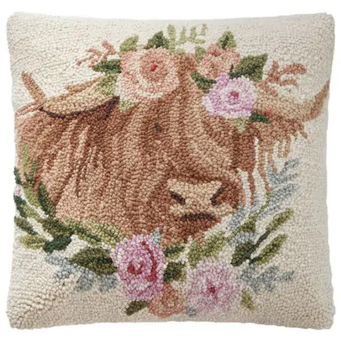 Peking Handicraft PILLOW-HIGHLAND COW W/ FLOWERS 16X16