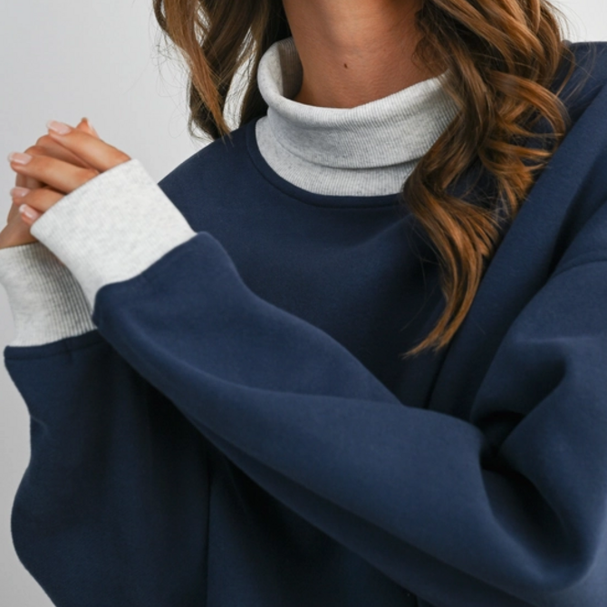 BUTTERMELON Sweatshirt-Cozy Contrast Turtleneck