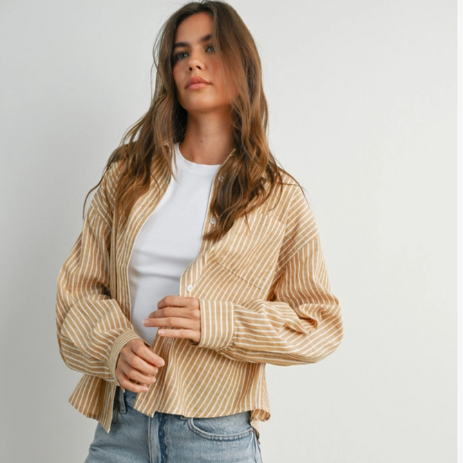 BUTTERMELON Top-Crop Button Up Long Sleeve