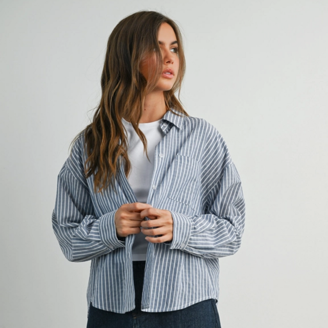 BUTTERMELON Top-Crop Button Up Long Sleeve