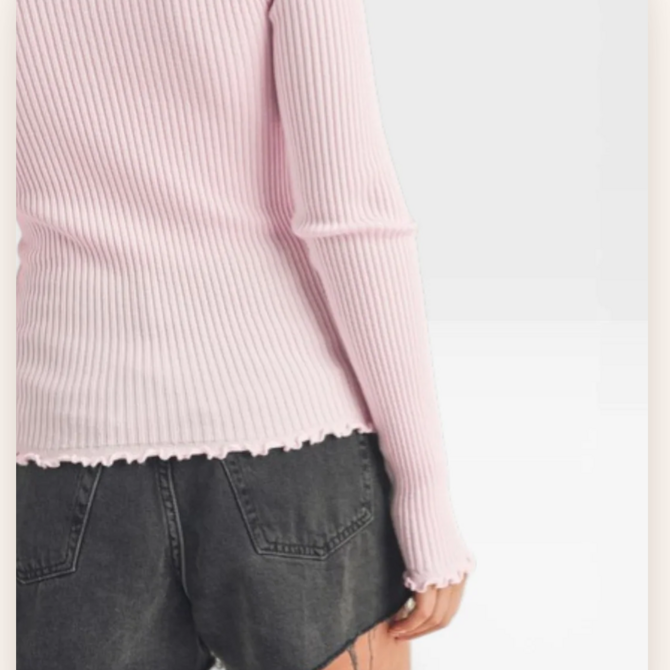 AEMI + CO Top-Thermal Lettuce Edge Long Sleeve