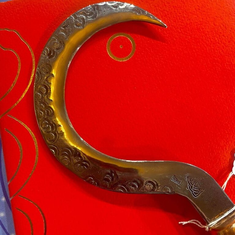 Luna Ignis Boline With Pentacle And Triquetra and Beech Handle