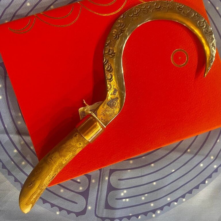 Luna Ignis Boline With Pentacle And Triquetra and Beech Handle