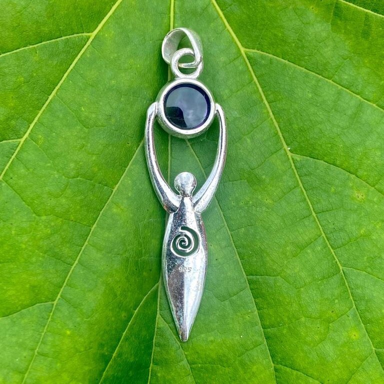Luna Ignis Sterling Silver Spiral Goddess Pendant with Amethyst