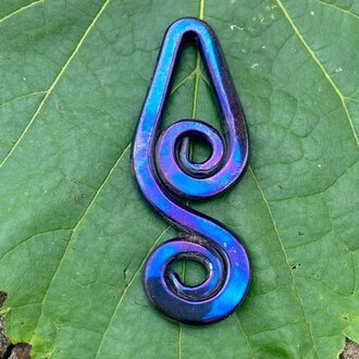Luna Ignis Luna Ignis Colorized Polished Iron Celtic Double Spiral Amulet Pendant Luna Ignis Luna Ignis Colorized Polished Iron Celtic Double Spiral Amulet Pendant