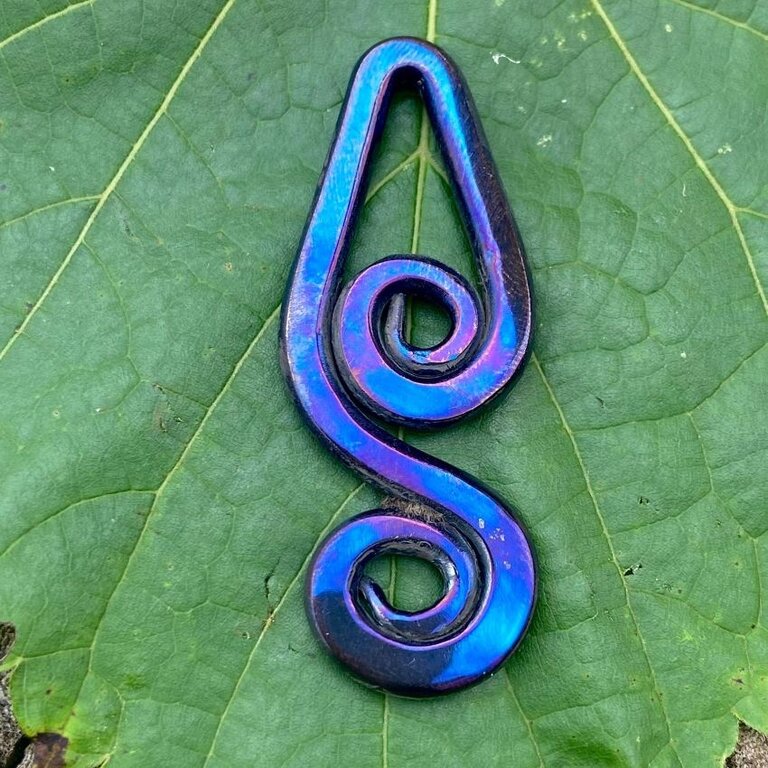 Luna Ignis Luna Ignis Colorized Polished Iron Celtic Double Spiral Amulet Pendant