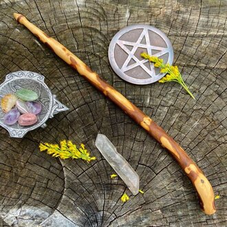 Luna Ignis Luna Ignis English Blackthorn wand Titania