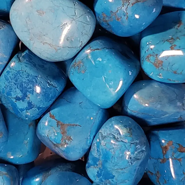 Luna Ignis Blue Howlite