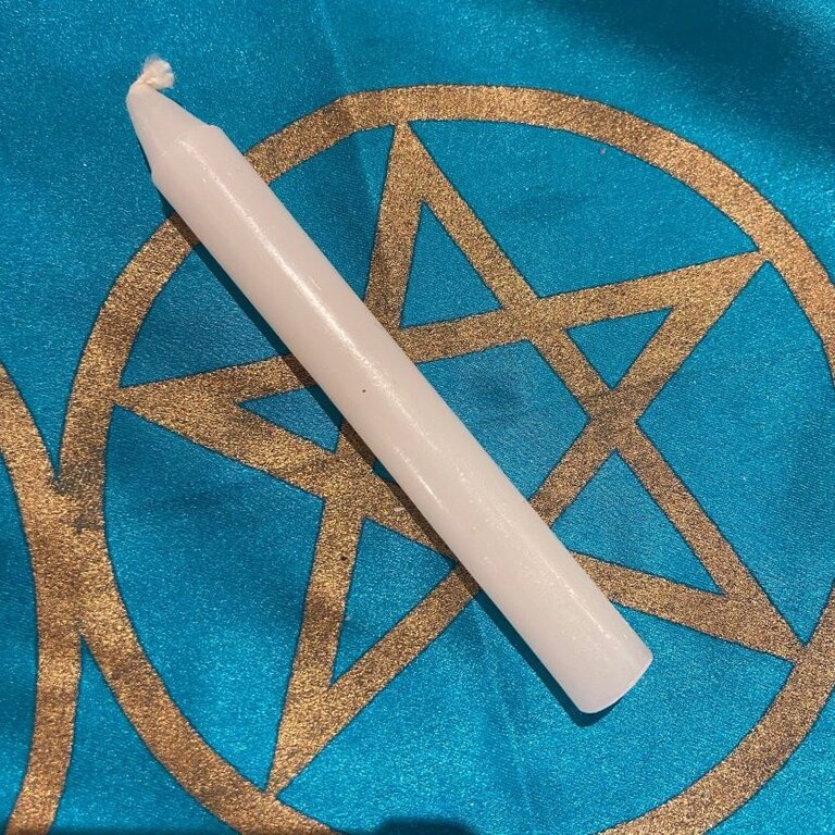 Luna Ignis White Chime Spell Candle