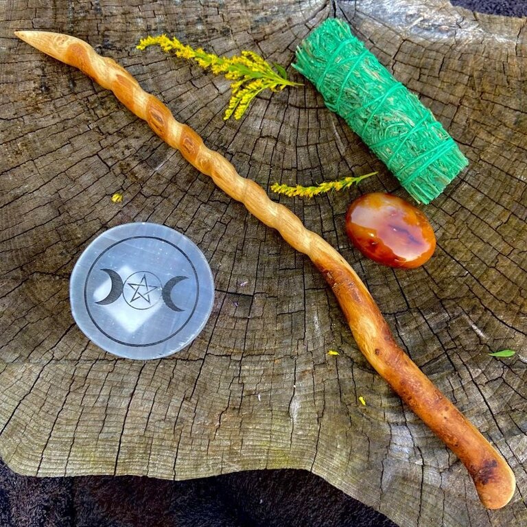 Luna Ignis Luna Ignis Oak wand Nodons