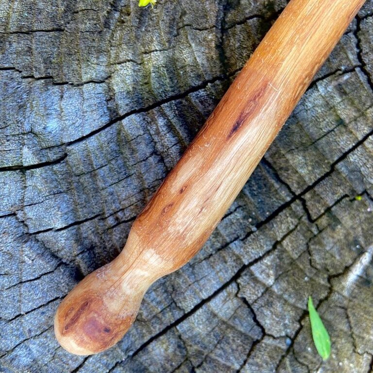 Luna Ignis Luna Ignis Oak wand Sulis