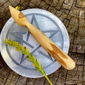 Luna Ignis Luna Ignis Elder Keppen with arrow point