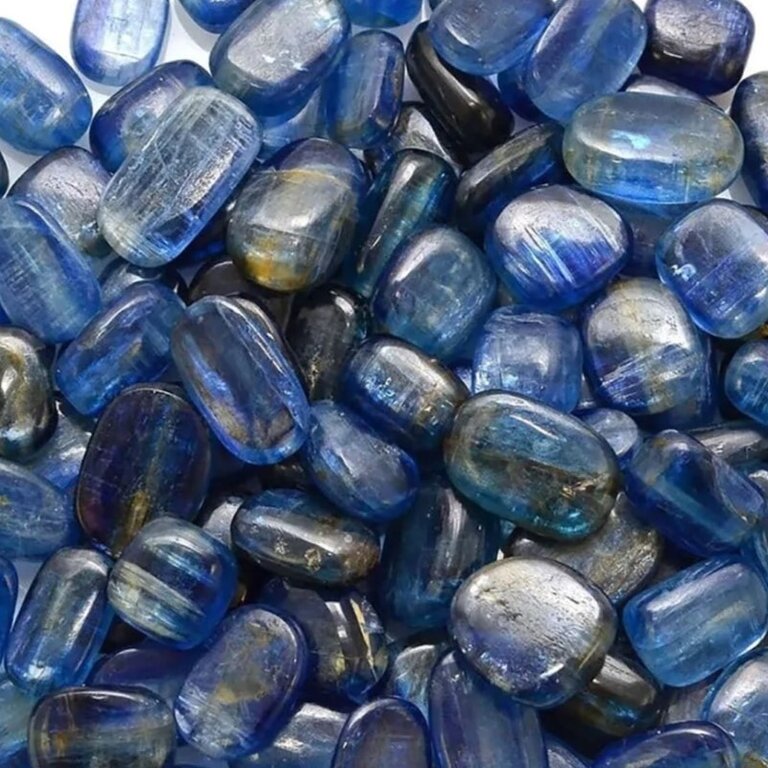 Luna Ignis Blue Kyanite