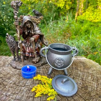 Luna Ignis Small Cauldron (3.5") Pentacle